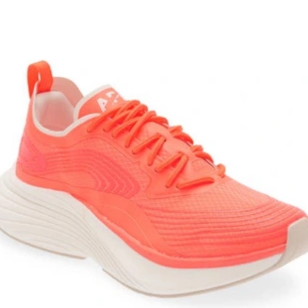 STREAMLINE RUNNING SHOE IN LASER RED /
PRISTINE / WHITE - Picture 1 of 2